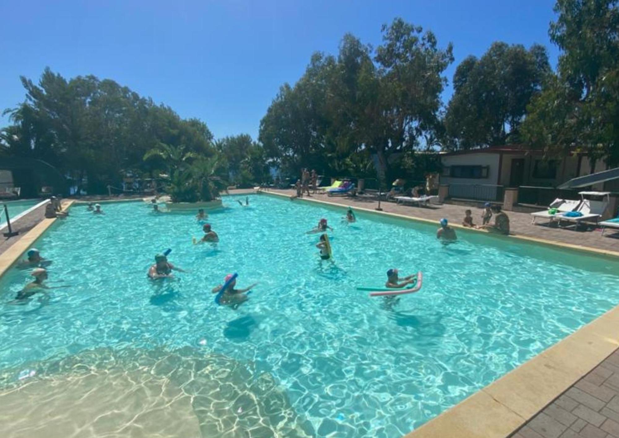 Villaggio Dei Fiori Sanremo Ngoại thất bức ảnh